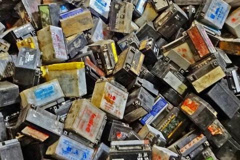 ㊣环山城乡上门回收旧电池㊣废旧电池要回收㊣废铅酸电池回收价格